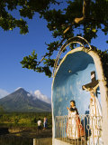 Luzon Island  Bicol Province  Mount Mayon  Philippines