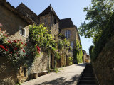 Medieval Street in the Old Town  Sarlat  Sarlat Le Caneda  Dordogne  France  Europe