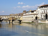 Ponte Vecchio  Florence  UNESCO World Heritage Site  Tuscany  Italy  Europe