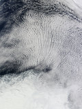 Cloud Patterns and Sea Ice in the Southern Ocean