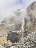Yosemite  Upper Yosemite Falls  California