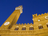 Palazzo Pubblico and Torre Del Mangia Tower in Piazza Del Campo