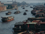 Boats Travel on China's Grand Canal