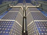 Mirrors Catch Sunlight at an Electric Plant in Southern Spain