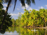 Canoe on Faie Bay  Huahine  French Polynesia  South Pacific Ocean  Pacific