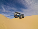 Jeep Driving Through the High Sand Dune of Western Desert  Near Siwa  Egypt  North Africa  Africa