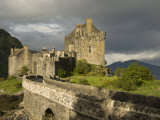 Eilean Donnan Castle  Near Dornie  Highlands  Scotland  United Kingdom  Europe
