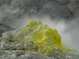 Steaming Sulphur Dome on Volcanic Solfatara Vent  Io-Zan  Akan National Park  Hokkaido  Japan  Asia