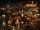 Hindu Devotees Gather to Bathe in River Ganges During the Kumbh Mela Festival in Haridwar  India