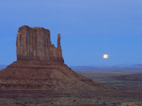 Full Moon Rising Behind Sandstone Bluffs  Arizona/Utah Border  Monument Valley Tribal Park  Navajo