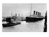SS 'Olympic' Leaving Southampton  1913