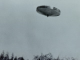 Spinning UFO over Merlin  Oregon