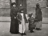 Olive Malvery as Street Singer