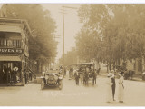 People and Traffic in Cairo  Catskill Mountains  New York State