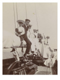 A bord de "la Julie"  personnages sur le pont