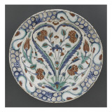 Plat au marli bleu et rouge