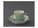 Tasse et soucoupe à chocolat : fond vert avec portrait d'homme en grisaille dans un médaillon