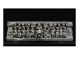 Frise encadrée de pilastres : le Grand Départ (décor d'un stupa)