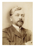 Gustave Eiffel  Chest  Right Arm Folded across Chest