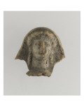 Débris de statuette  tête de femme voilée