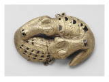 Bijou d'applique zoomorphe représentant deux crocodiles