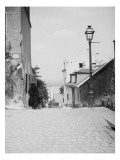 Près de la rue Cortot à Montmartre 