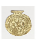 Pendentif  élément de collier () : motifs géométriques  svastikas et oiseaux stylisés