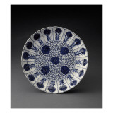 Assiette ; "décor aux asters"
