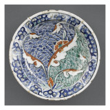 Plat aux trois fleurons