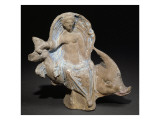 Statuette : Aphrodite sur un dauphin