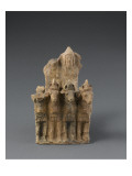 Statuette de char avec personnages tiré par quatre chevaux