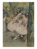 Trois danseuses en jupes saumon