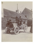 Villers-Cotterêts   couple dans une automobile