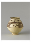 Vase à décor géométrique : coqs et soleils