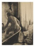 Femme debout dans une baignoire