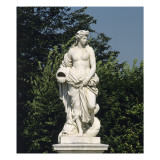 Vue du parc  pourtour du parterre d'eau :les Cabinets des "combats des animaux": La Fontaine du