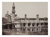 Vue des toits et de la façade ouest de la cour intérieure du château de Saint-Germain-en-Laye