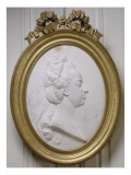 Médaillon de Marie-Antoinette  reine de France (1755-1793)- en 1774 dans un cadre en bois sculpté