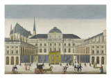 Vue de la façade du Palais de Justice prise de la place