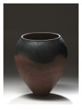 Vase à panse ovoïde et col resserré