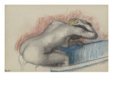 Femme se lavant dans sa baignoire