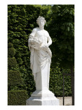 Vue du parc : bassin d'Apollon : Vertumne présentant une corbeille de fruits 1684-1689
