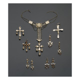 Planche de bijoux d'Auvergne-Velay : collier "esclavage"  pendentifs "Saint-Esprit"  pendants