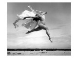 Exhuberant Soaring Dance