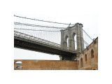 Brooklyn Bridge (brick walls)