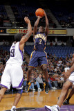 Indiana Pacers v Sacramento Kings: Darren Collison and Luther Head