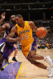 Sacramento Kings v Los Angeles Lakers: Ron Artest and Tyreke Evans