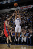 New Jersey Nets v Dallas Mavericks: Jose Juan Barea and Jordan Farmar