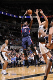 Atlanta Hawks v San Antonio Spurs: Josh Smith and Richard Jefferson