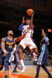 Denver Nuggets v New York Knicks: Amar'e Stoudemire and Shelden Williams